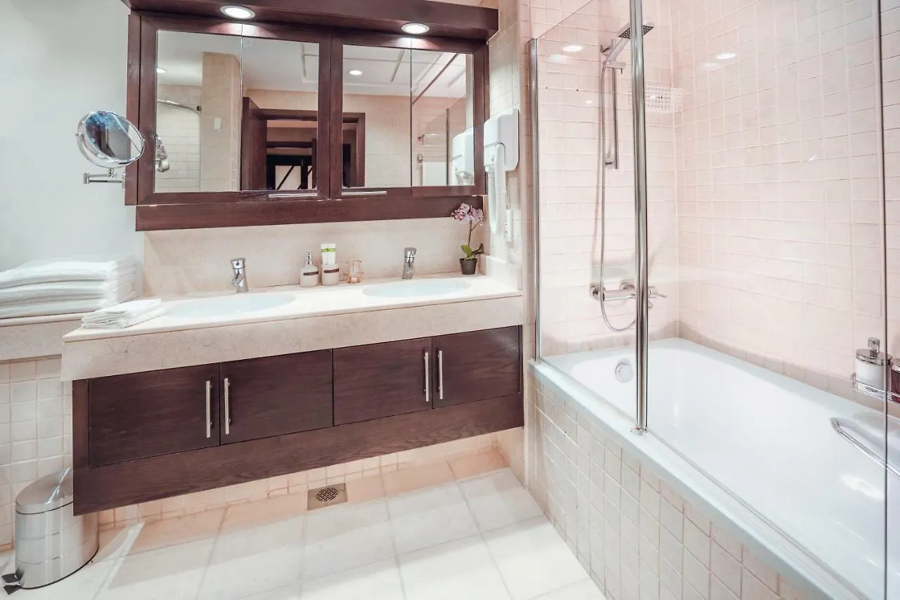 Elite Royal Apartment - Burj Residences T5 | Vip Dubai 0*,  United Arab Emirates